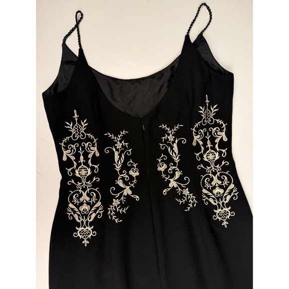 Black Embroidered Fitted Sheath Dress Spaghetti Beaded Straps 8 Cocktail Formal - Picture 7 of 10